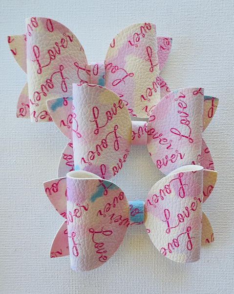 Taylor Lover Bow