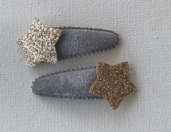 Christmas Gold Glitter Star Snap Clip Pair Grey