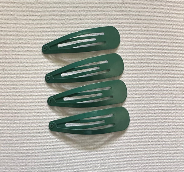 Pack of Four School Snap Clips Bottle Green