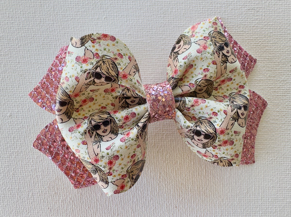 Taylor Bow with Flowers and Pink Gliiter