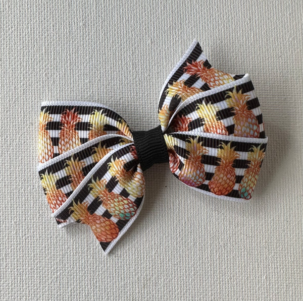 Black and Gold Pineapple Hair Bow Clip