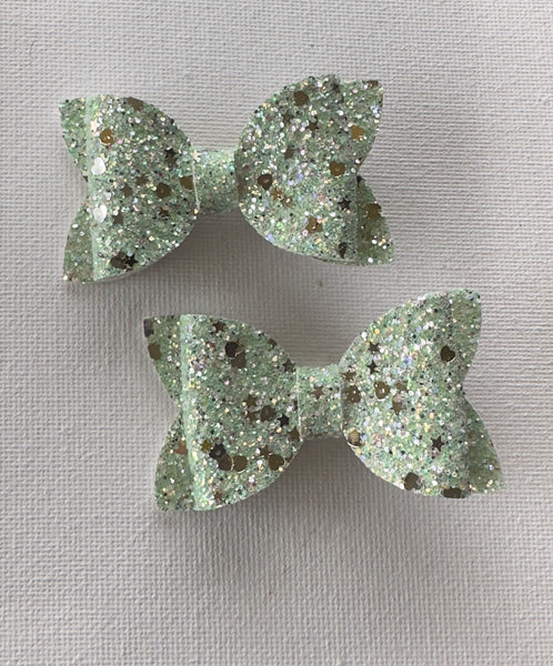 Mint Green Gold Glitter Hearts Pigtail Bow Pair