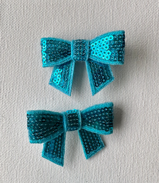 Pair Turquoise Sequin Bow Clips