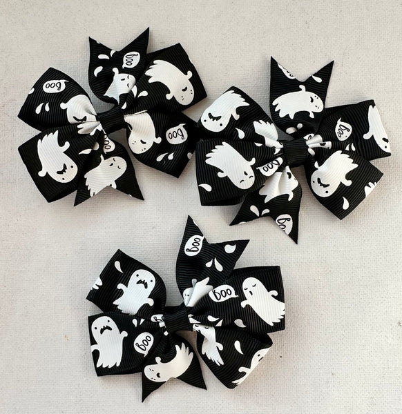 Black and White  Ghost  Halloween Hair Bow