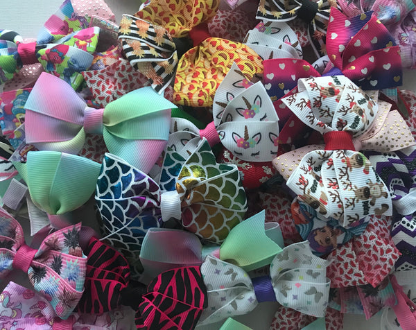 Lucky Dip of Bows - 10 themed bows character, pattern, prints