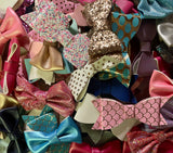 Mystery Pack of 6 Assorted Glitter, Faux Leather Bow Hair Clips