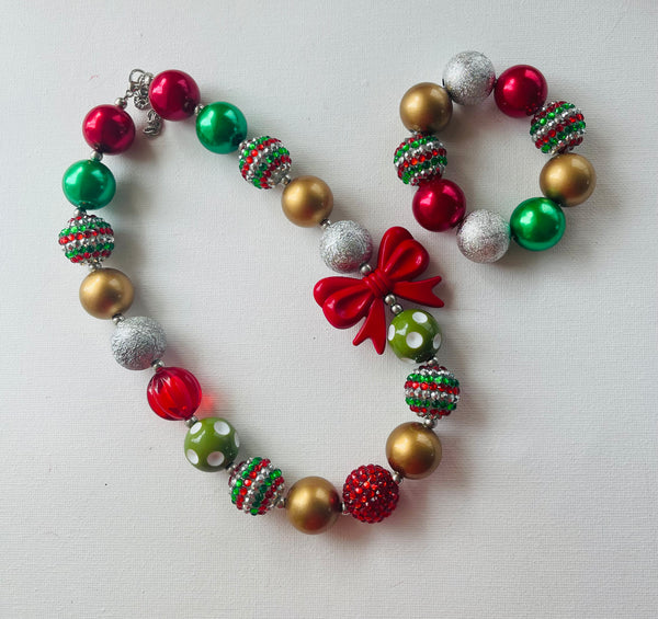 Red and Green Christmas Bow Bubblegum Bead Chunky Necklace and Bracelet Gift Set